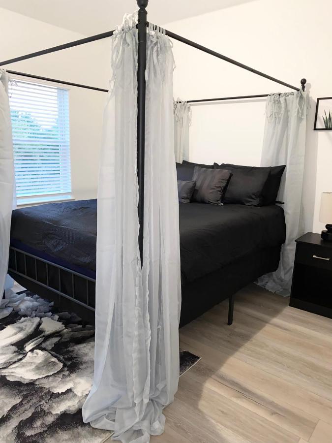 Luxe Three Story Duplex Near Downtown & Med Center Villa Houston Eksteriør billede